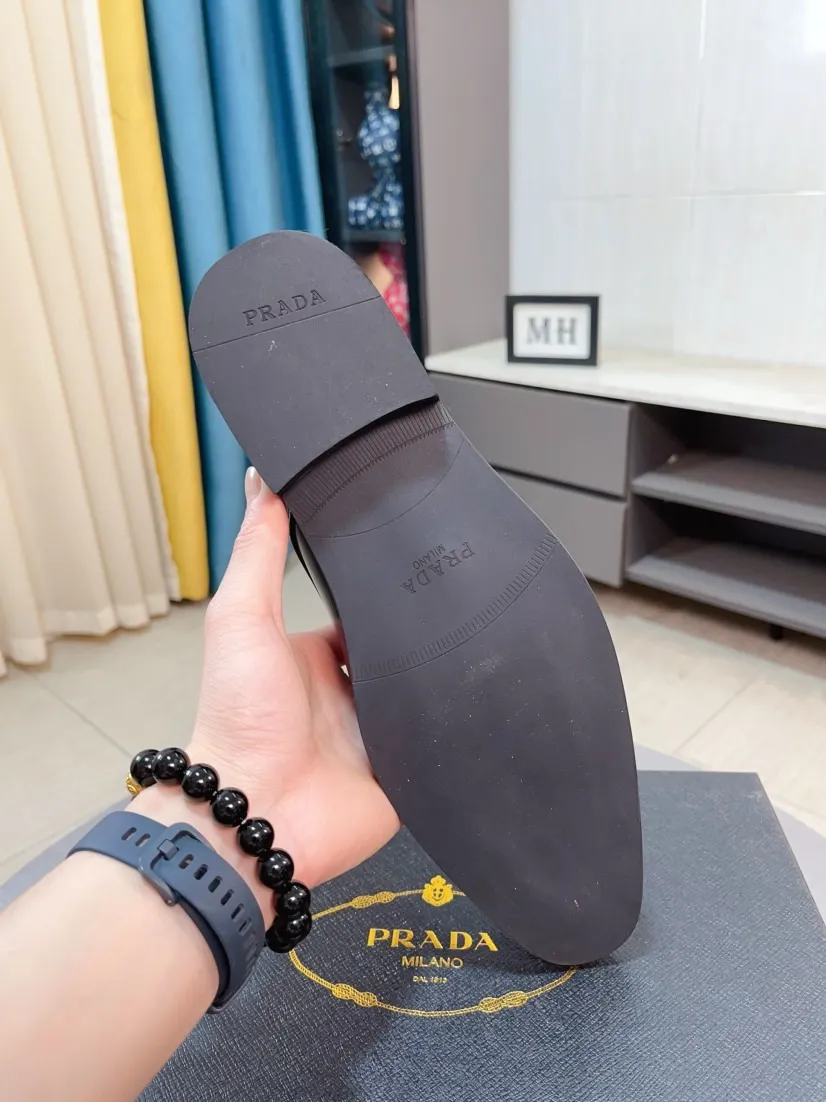 Men's shoes 💰560🌹🌹[Prada leather shoes] Top purchasing agency Original imported Italian custom-made cowhide leather surface, ➕Fully imported water-dyed breathable cowhide lining, original factory special molded sole, super comfortable, size: 38-44